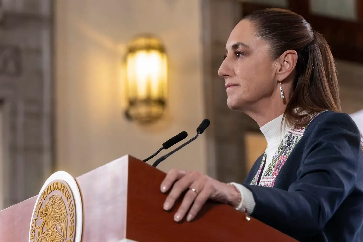 VIDEO | ¡Claudia Sheinbaum llama a buscar el voto para ser diputado, senador y hasta regidor!