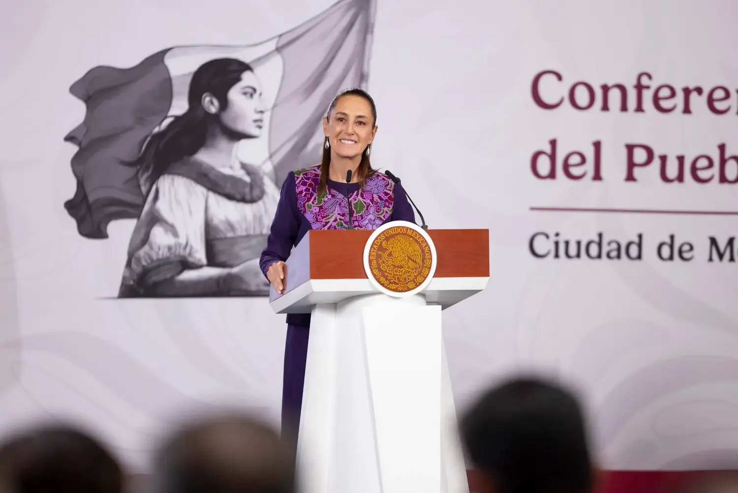 VIDEO | Sheinbaum sobre Candidaturas: Renuncia Obligatoria