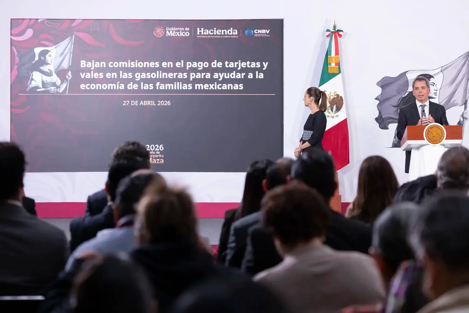 VIDEO | Claudia Sheinbaum informó que se reducirán las comisiones con tarjeta