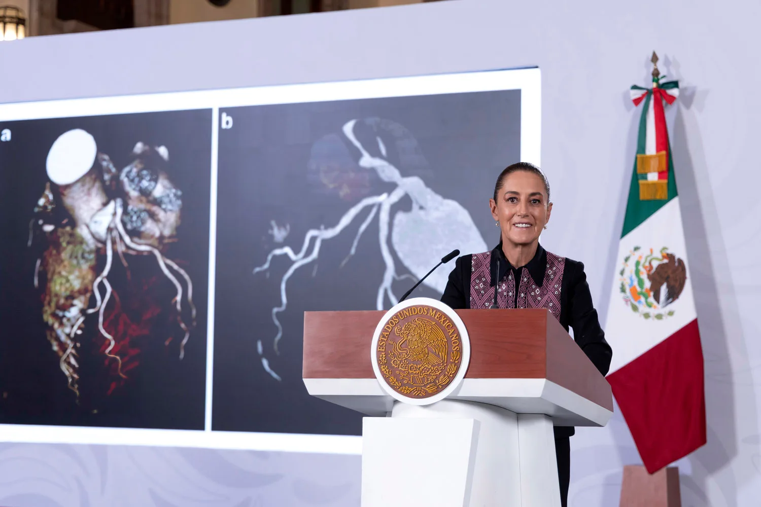 VIDEO | Sheinbaum Señala Propaganda Política de Maru Campos