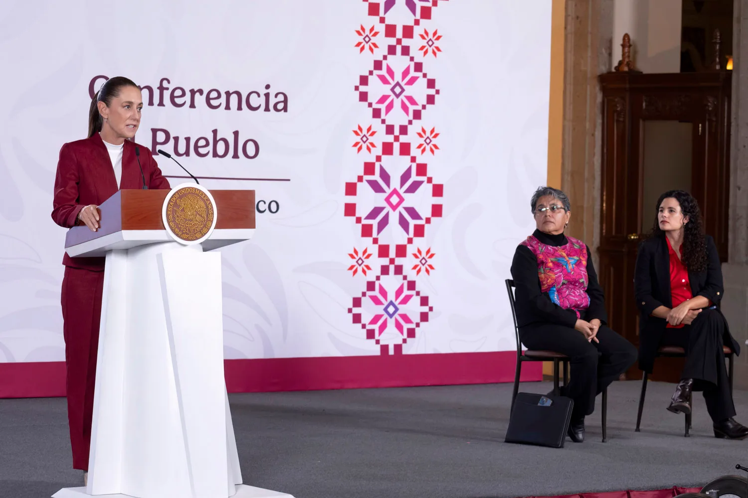 VIDEO | Sheinbaum Critica Hipocresía de la Derecha y Mentiras de Alito Moreno