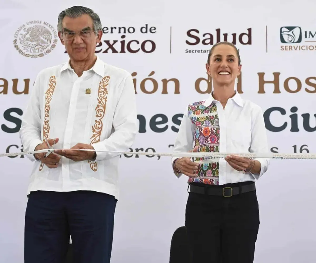 La presidenta de México busca elevar la calidad de los servicios de salud públicos en comparación con los privados.
