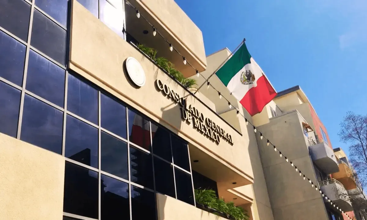 La diplomacia mexicana enfrenta una crisis con el vencimiento de visas A-2 que podría afectar la atención a miles de migrantes.