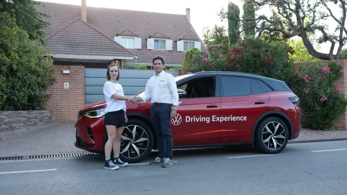 El programa Volkswagen Driving Experience refuerza la seguridad y la conducción eléctrica en España.
