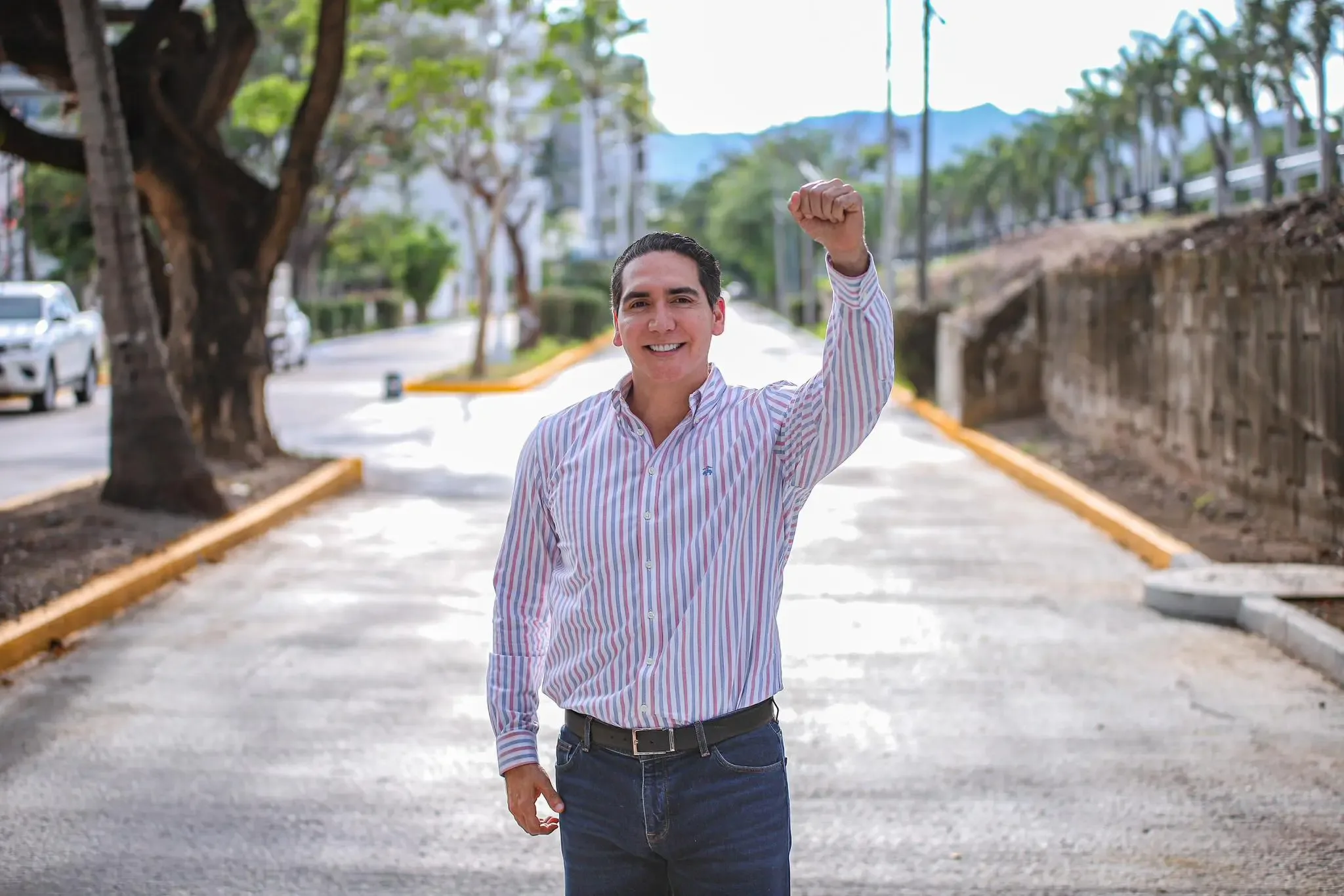 Héctor Santana lidera preferencias de Morena en Nayarit hacia 2027, según encuesta de SRC