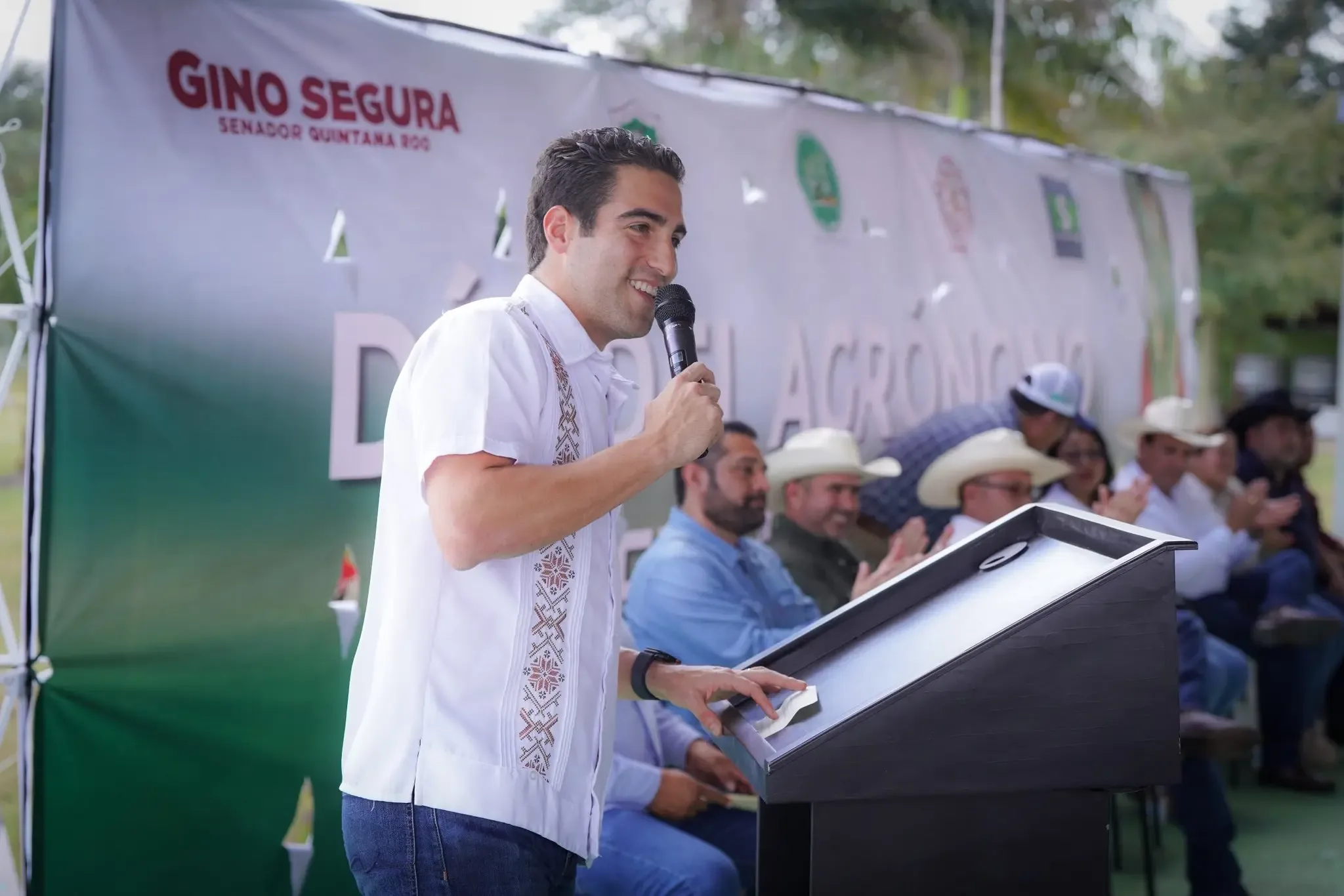 Eugenio Segura lidera encuesta de SRC en Quintana Roo rumbo a la gubernatura 2027