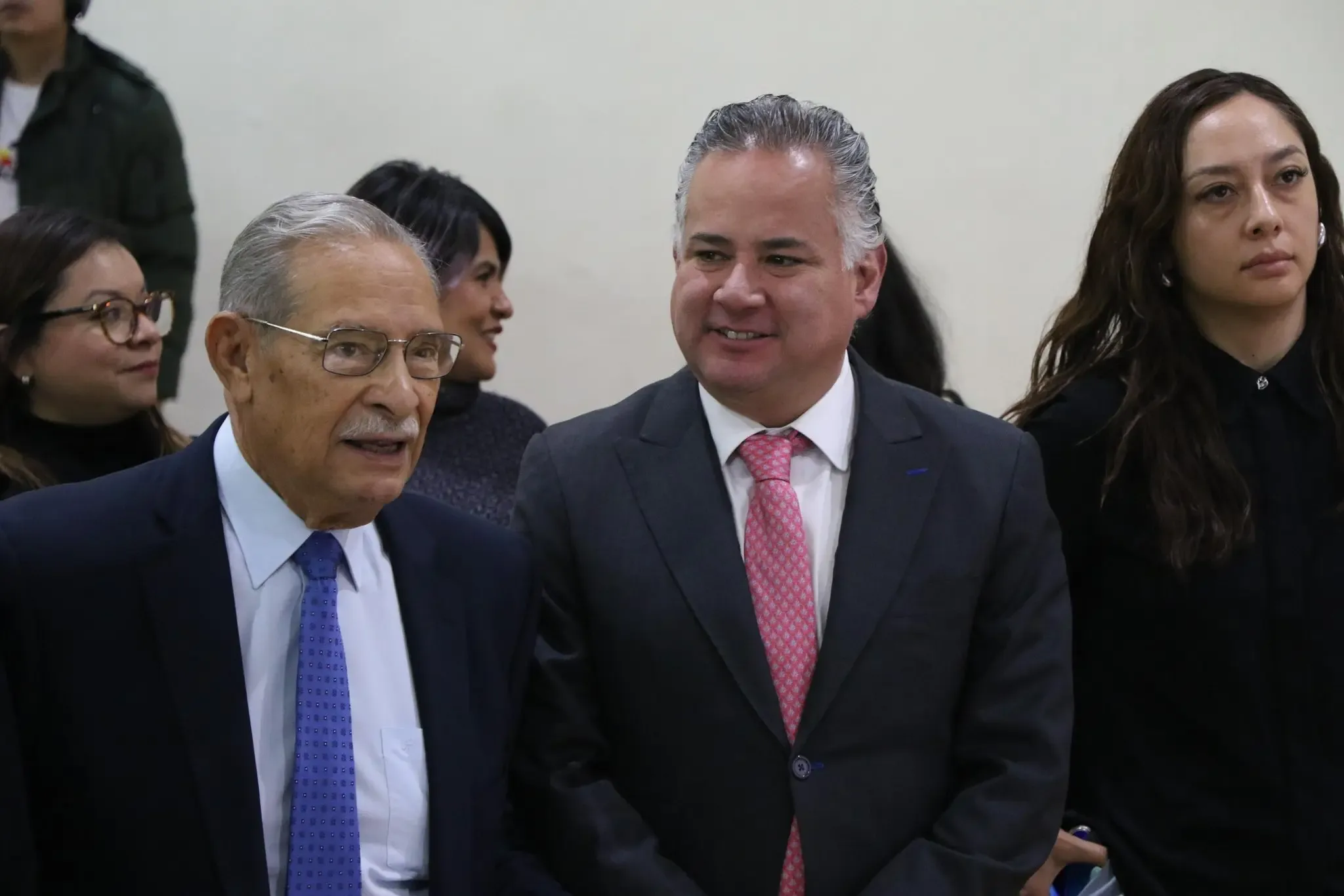 PAN aventaja en Querétaro rumbo a 2027; Santiago Nieto destaca como favorito de Morena en encuesta SRC