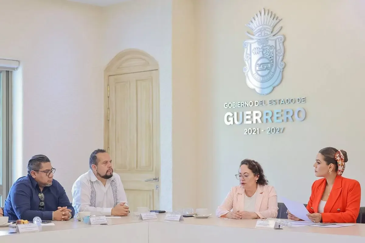 La instalación de una sede en Acapulco amplía el acceso a la educación superior en Guerrero.