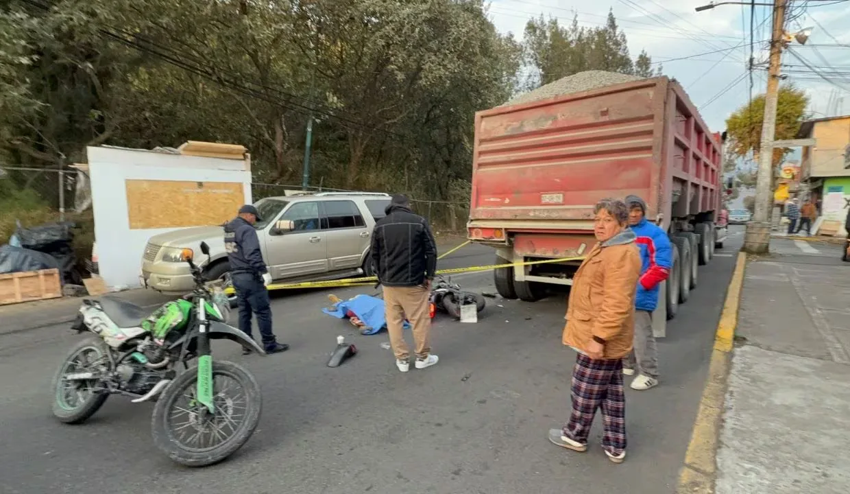Accidente mortal de motociclista en Tlalpan, Ciudad de México.