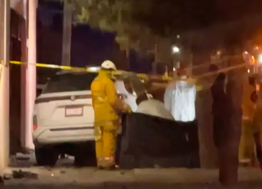 Accidente vial en Chihuahua deja dos fallecidos tras choque fatal.