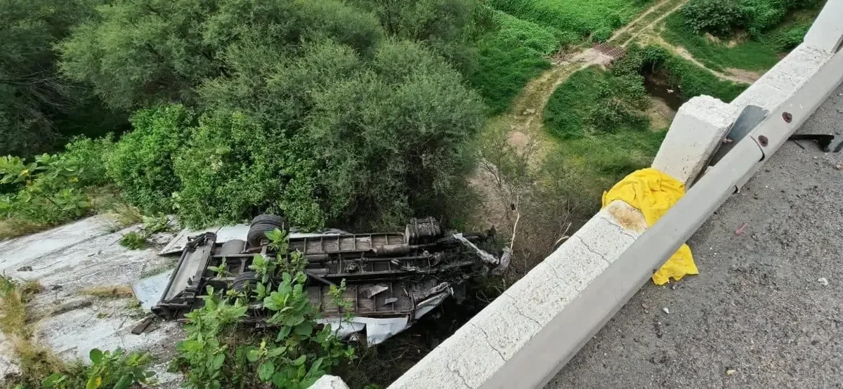 La situación sigue en desarrollo tras el trágico accidente en la autopista Jalisco.