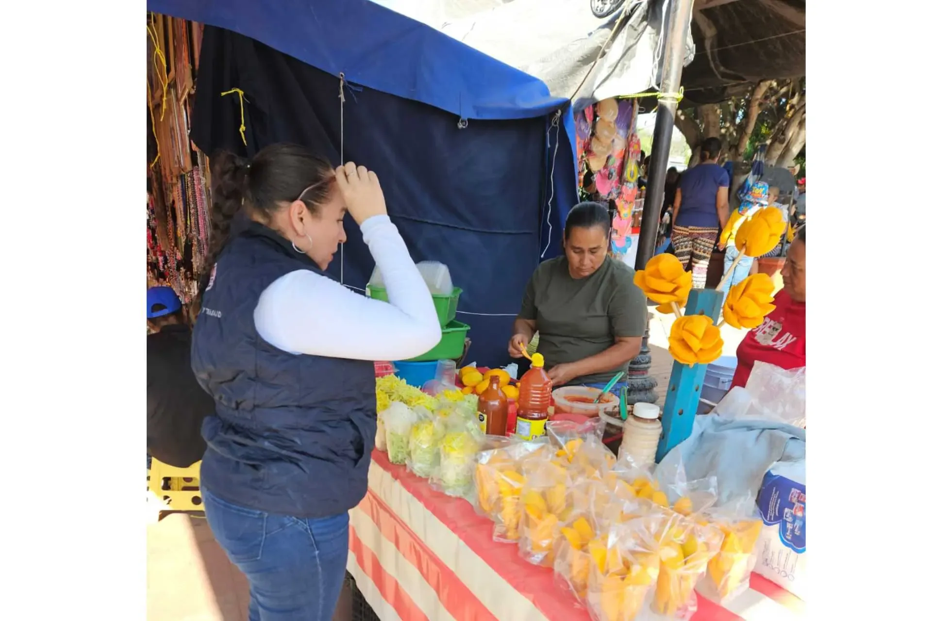 Acciones de la SSM en el operativo sanitario durante las fiestas en Acahuato.