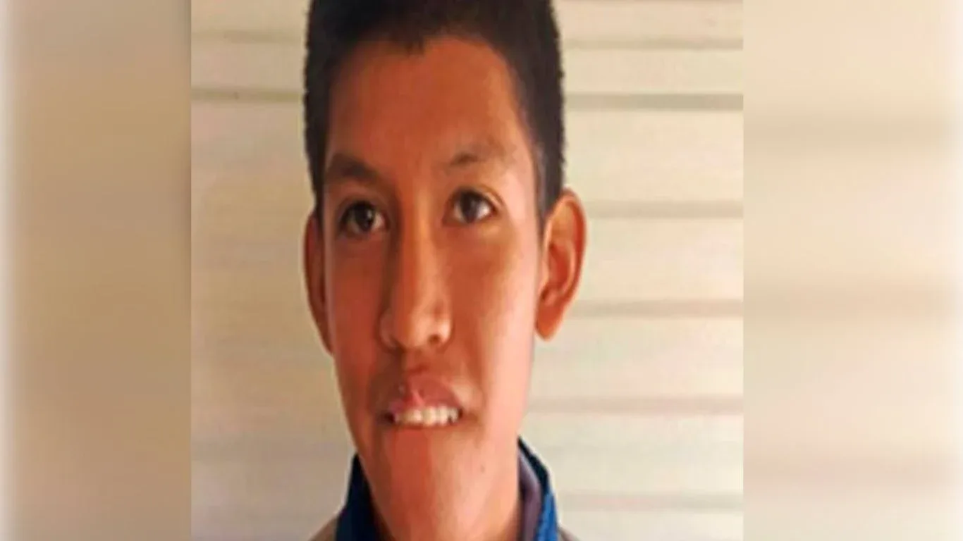 Activación de Alerta Amber por la desaparición del estudiante Óscar López en Irapuato.