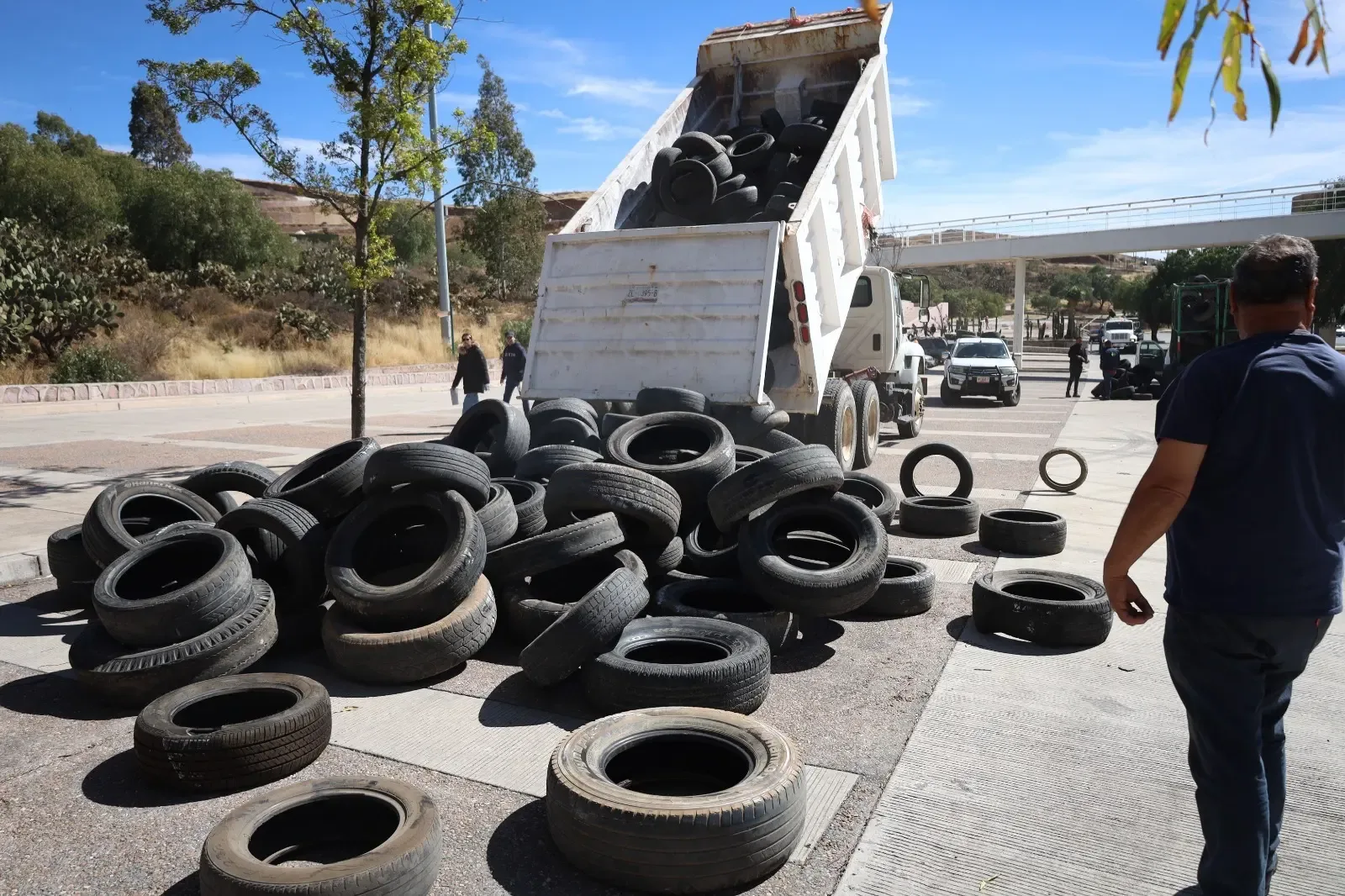 Actividad del 6to Llantatón en el Ecoparque Centenario de Zacatecas.