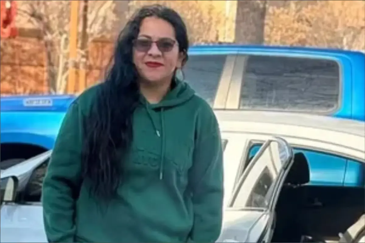 Karina Bucio, defensora de la comunidad en Illinois, fue deportada a México, desatando el rechazo de la comunidad migrante.