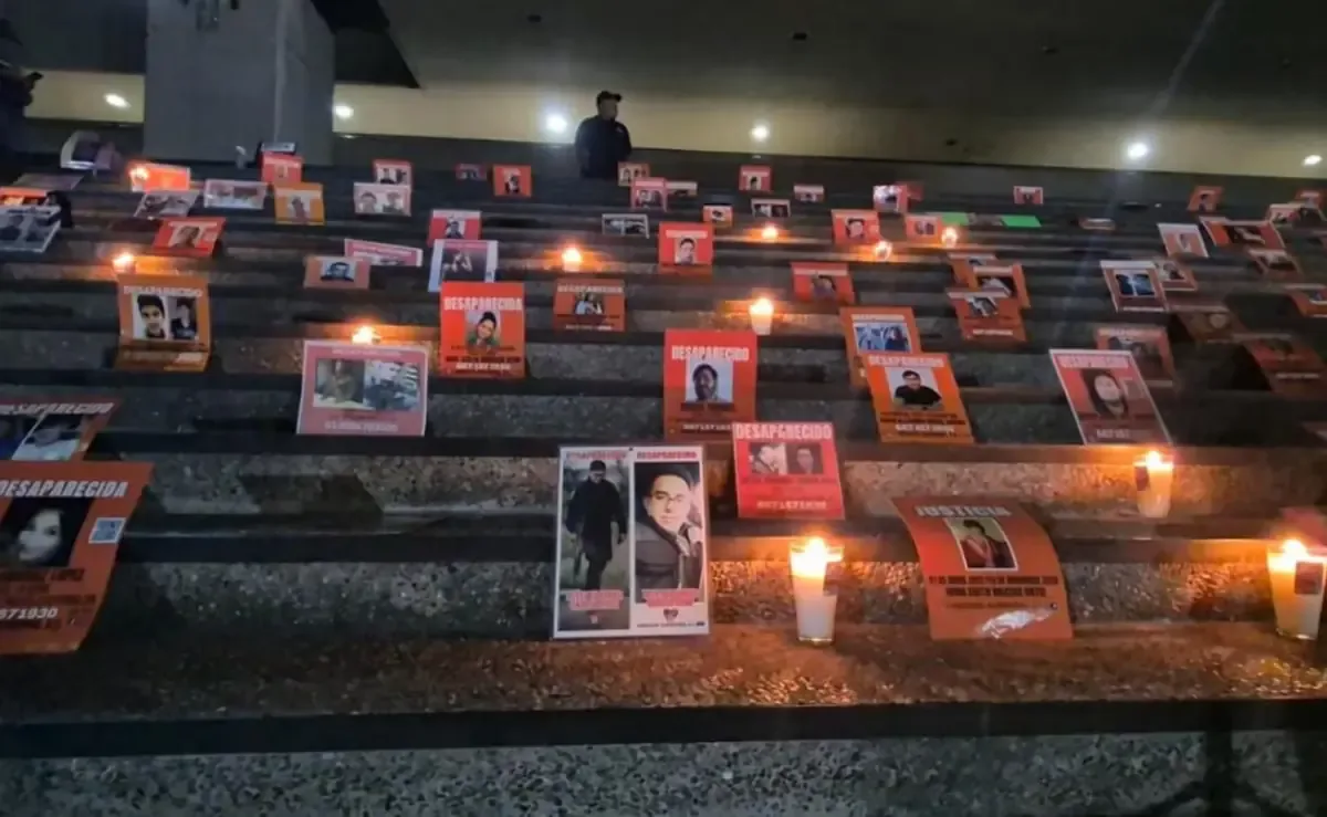 La acción busca visibilizar la lucha de familias por la localización de desaparecidos en México