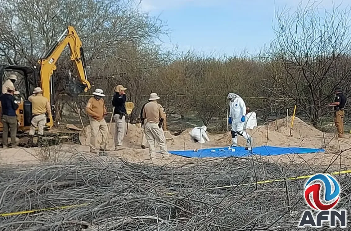 Activistas participan en la recuperación de cuerpos en el Valle de Mexicali.