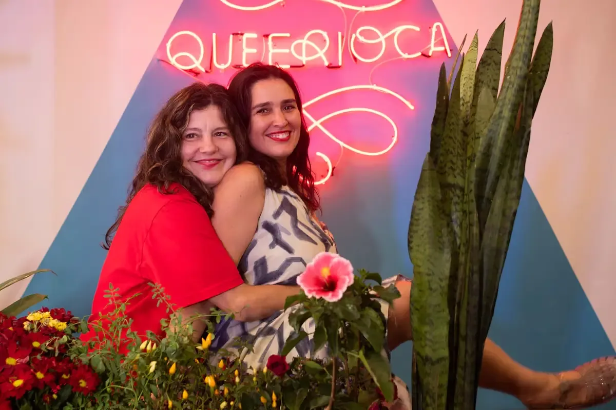 Laura Castro y Cristina Flores destacan la importancia de la resistencia en tiempos electorales.