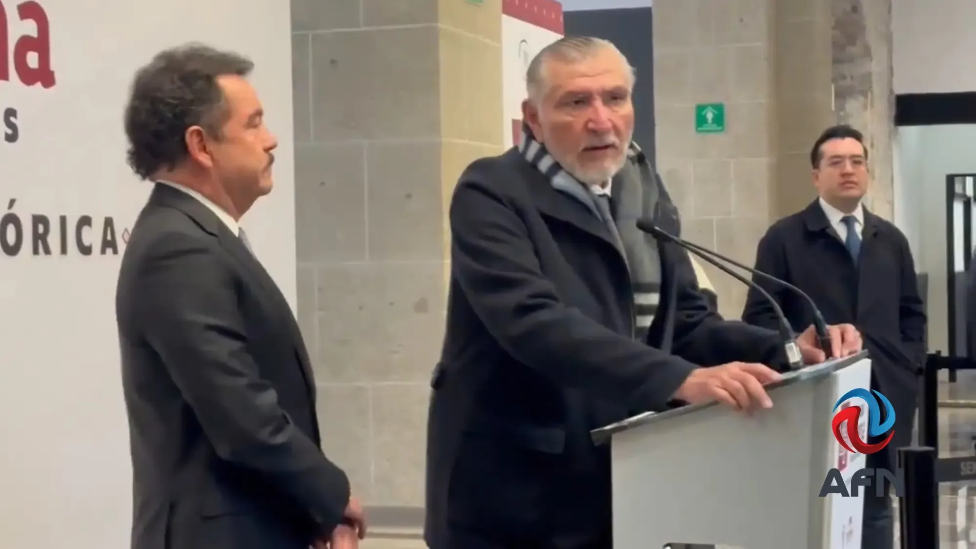 Adán Augusto López Hernández en la reunión plenaria de Morena en CDMX.