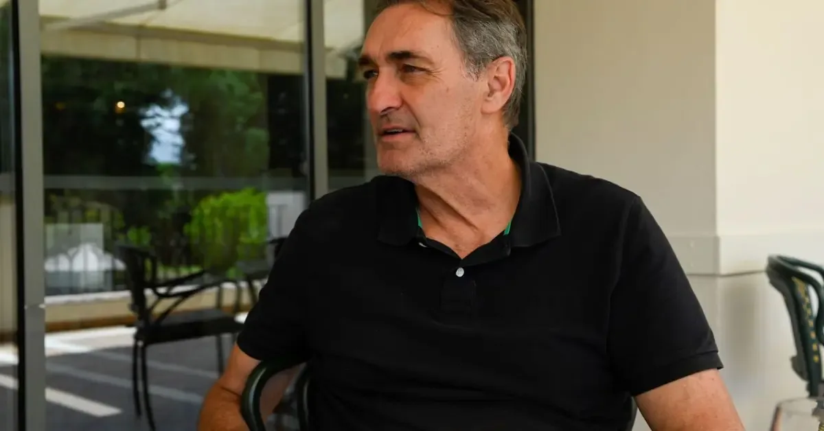 El exjugador analiza las posibilidades de la selección y critica la falta de representantes del Real Madrid.