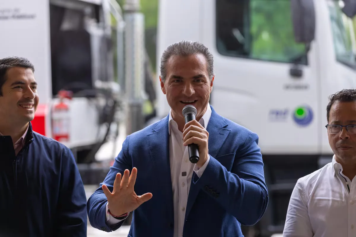 Adrián de la Garza, actual alcalde de Monterrey y puntero en la elección del 2027.