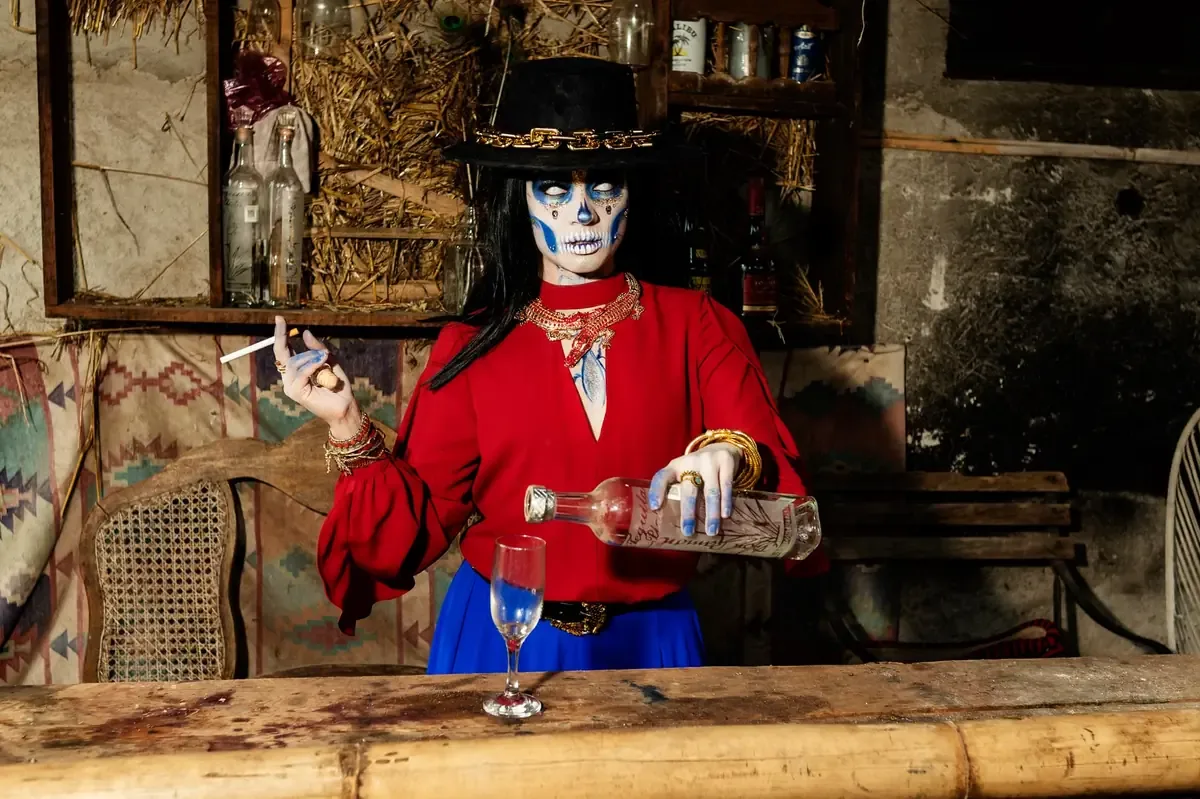 El actor enfrentó el reto de captar la personalidad del fundador de Mägo de Oz en un filme sobre rock y fama.