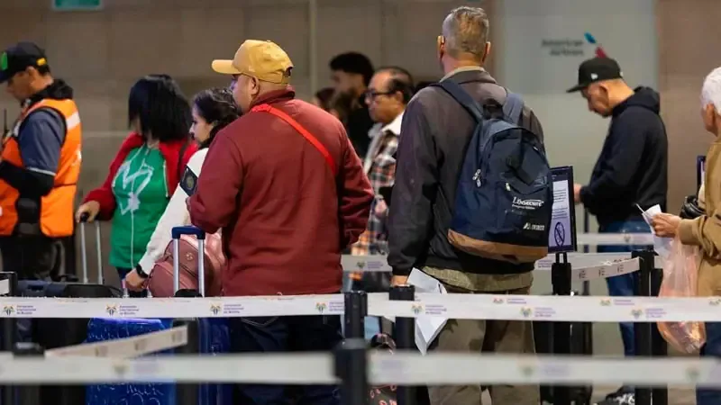 El crecimiento en la movilización de pasajeros impulsa el turismo y la economía de Michoacán.