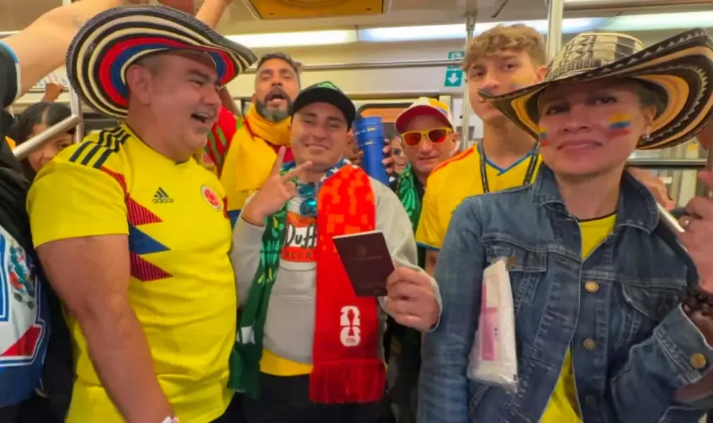 La colaboración ciudadana destaca tras la recuperación de documentos en el Metro tras el partido Colombia vs Uzbekistán.