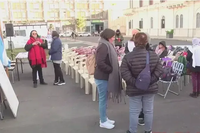 El sindicato docente celebró su aniversario, reclamando mejoras salariales y defendiendo la educación pública ante la reforma previsional.