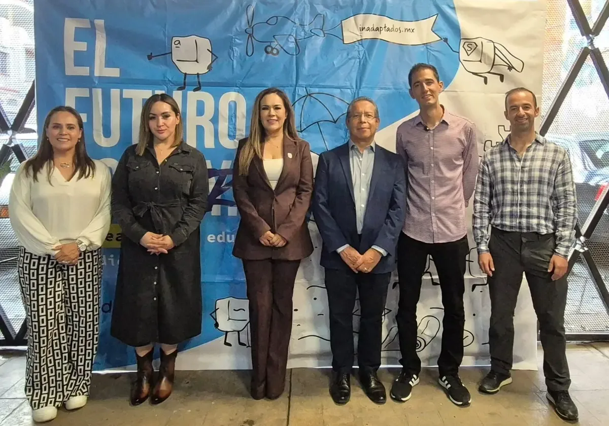 La industria local se prepara ante retos tecnológicos con un diplomado en Inteligencia Artificial.
