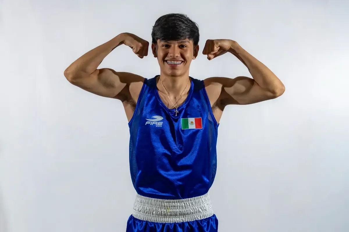 El joven boxeador de 16 años competirá en la categoría de 50 kilogramos en 2026.