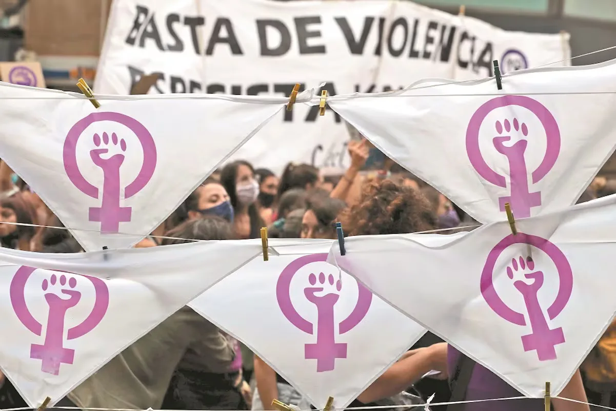 Alarma por el aumento de feminicidios en Querétaro durante 2025.