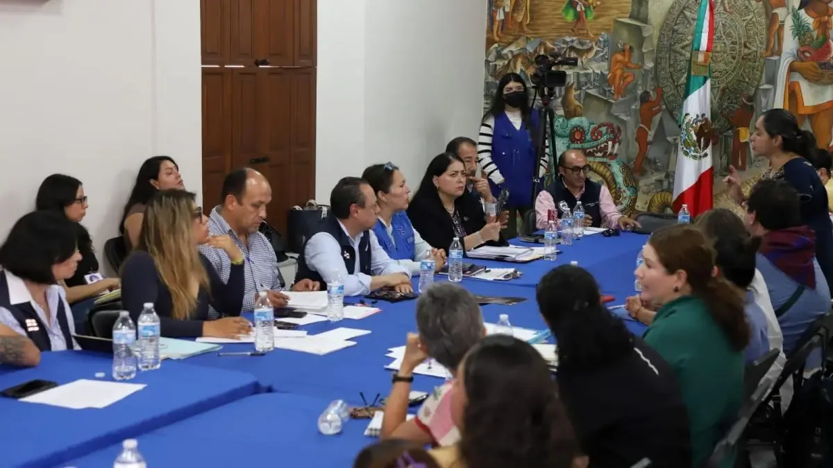 Autoridades y ciudadanos buscarán soluciones a intervenciones urbanas en La Conchita.