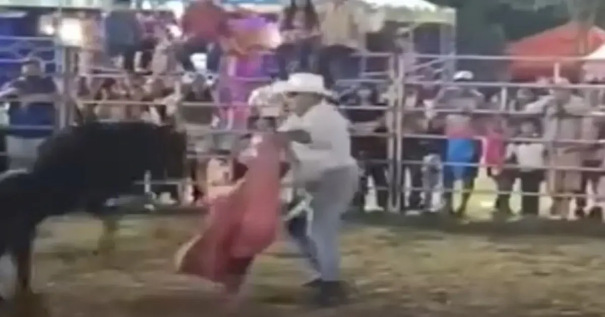 El incidente durante las fiestas patronales generó alarma, pero el alcalde está fuera de peligro.