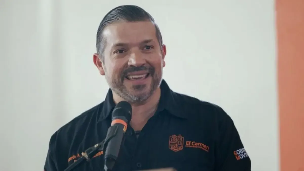 El incidente en "Tacos Amarillos" desata críticas y disculpas del edil.