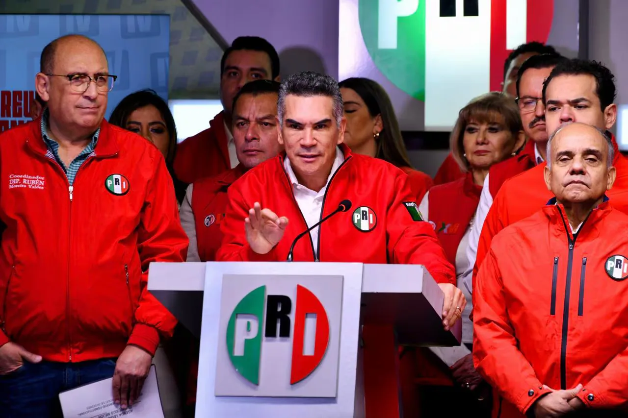Alejandro “Alito” Moreno durante su declaración sobre la reforma electoral.