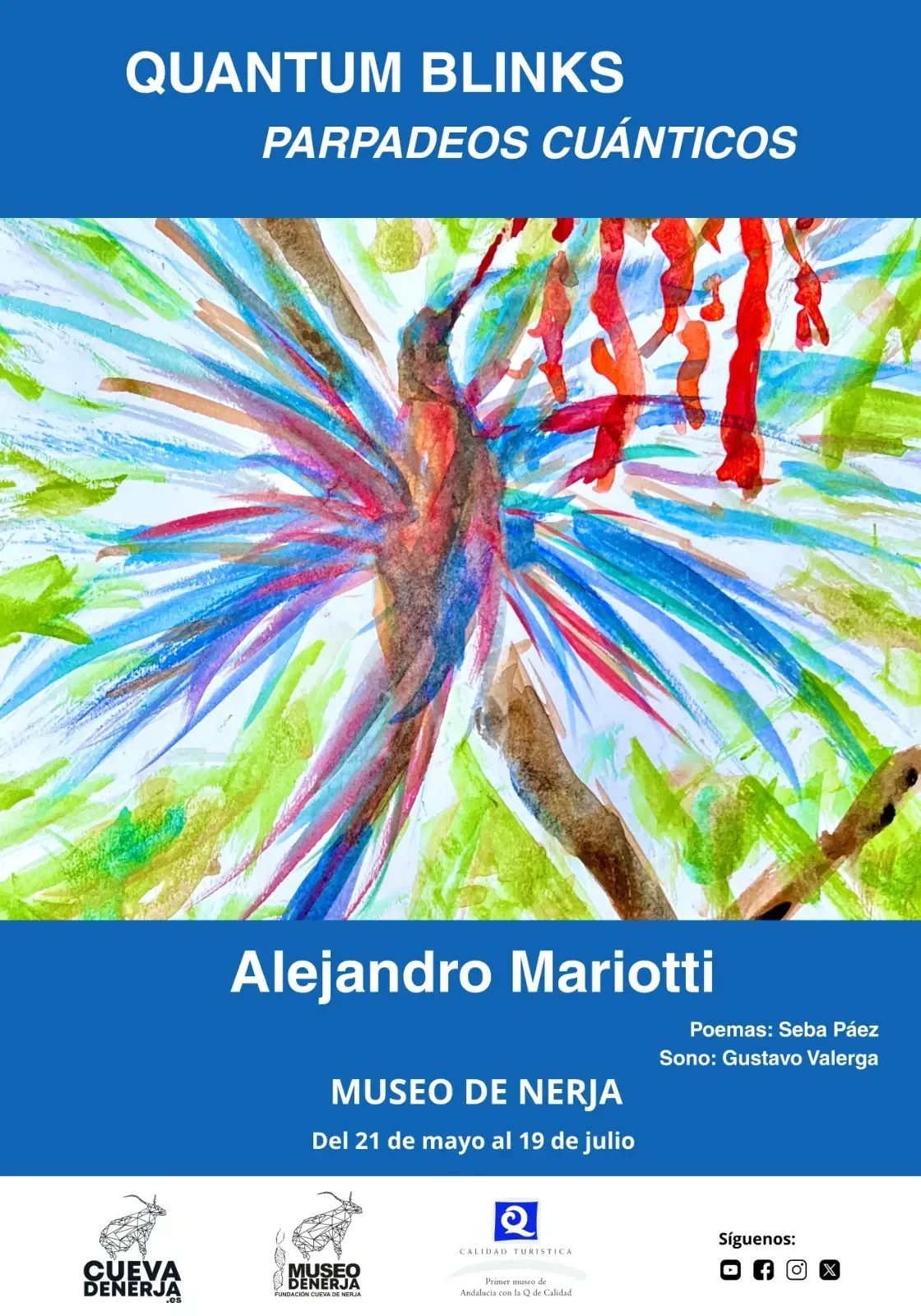La exposición destaca por su interactividad y el uso de luces fluorescentes en obras contemporáneas.