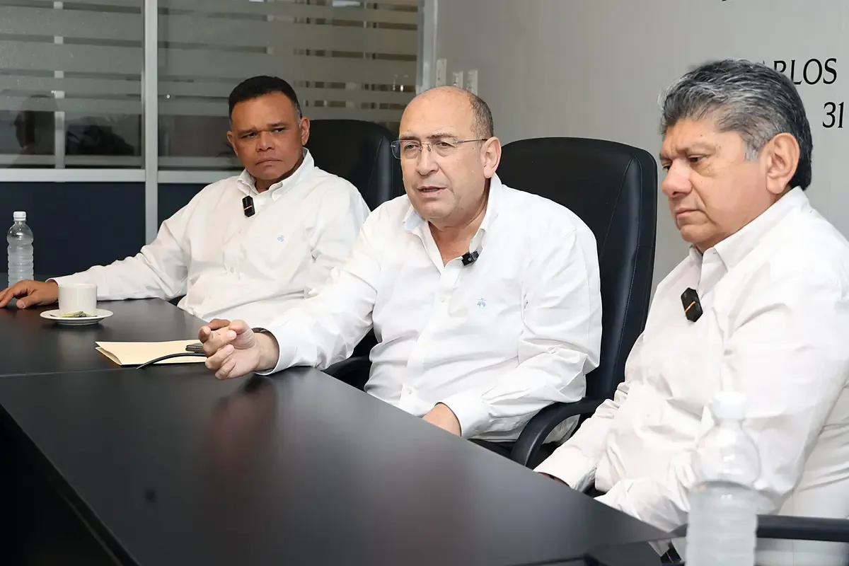 El PRI levanta preocupaciones sobre la concentración de obras en Mérida y el uso del préstamo estatal.