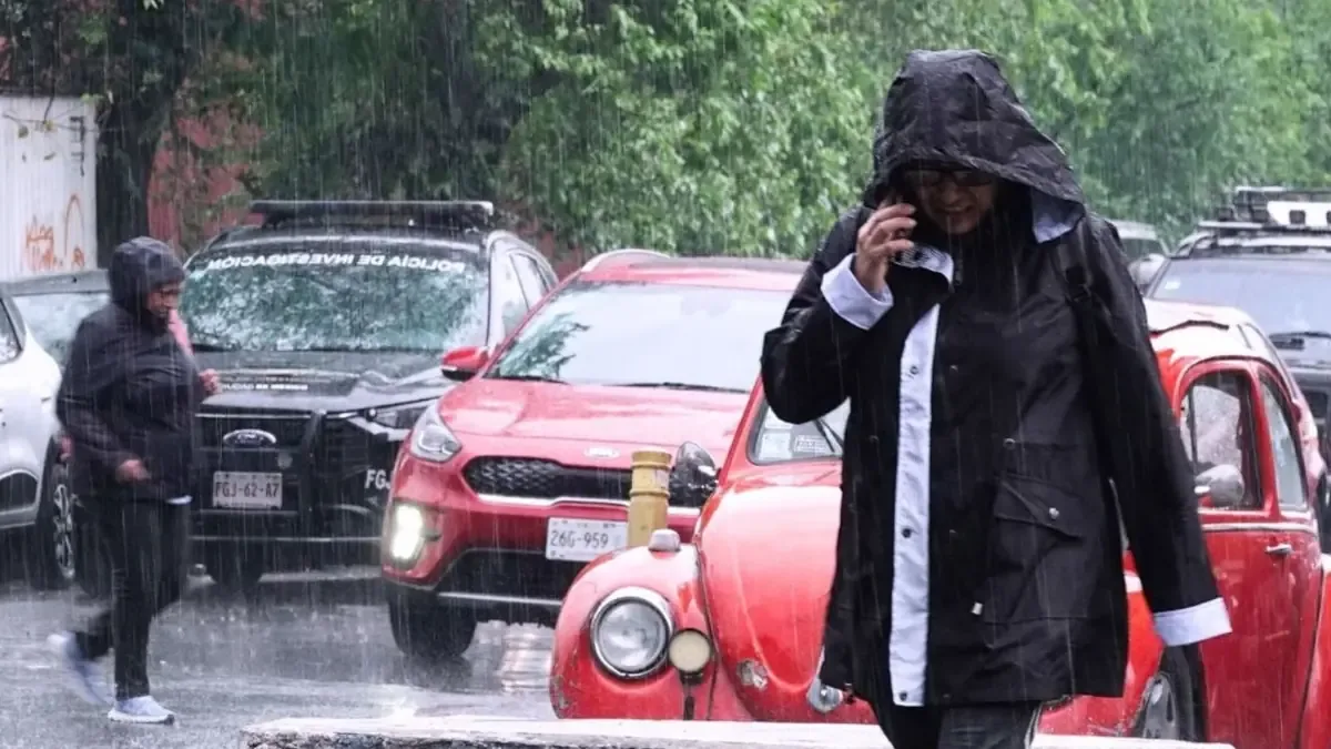 México se enfrenta a fuertes lluvias y temperaturas extremas en diferentes regiones.