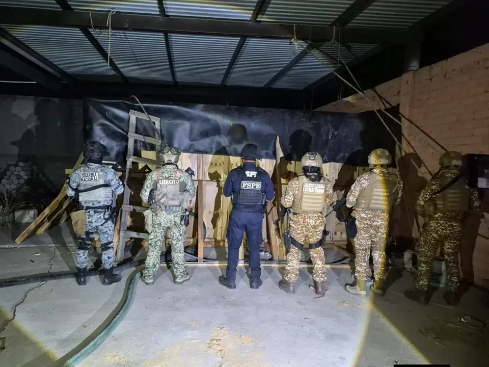 Durante el fin de semana, se realizaron múltiples detenciones y aseguramientos de drogas y armas en diversas partes del país.