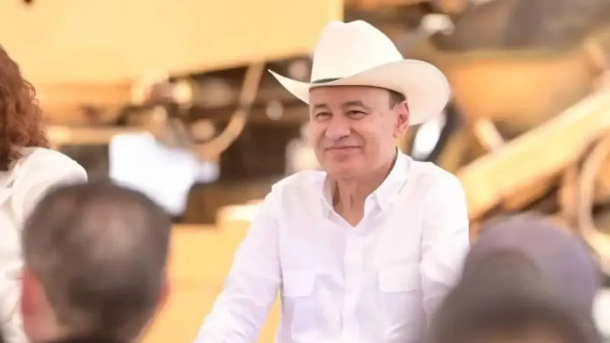 El gobernador sonorense, reconocido por su trayectoria política, cumple 72 años y destaca contribuciones a la ganadería local.