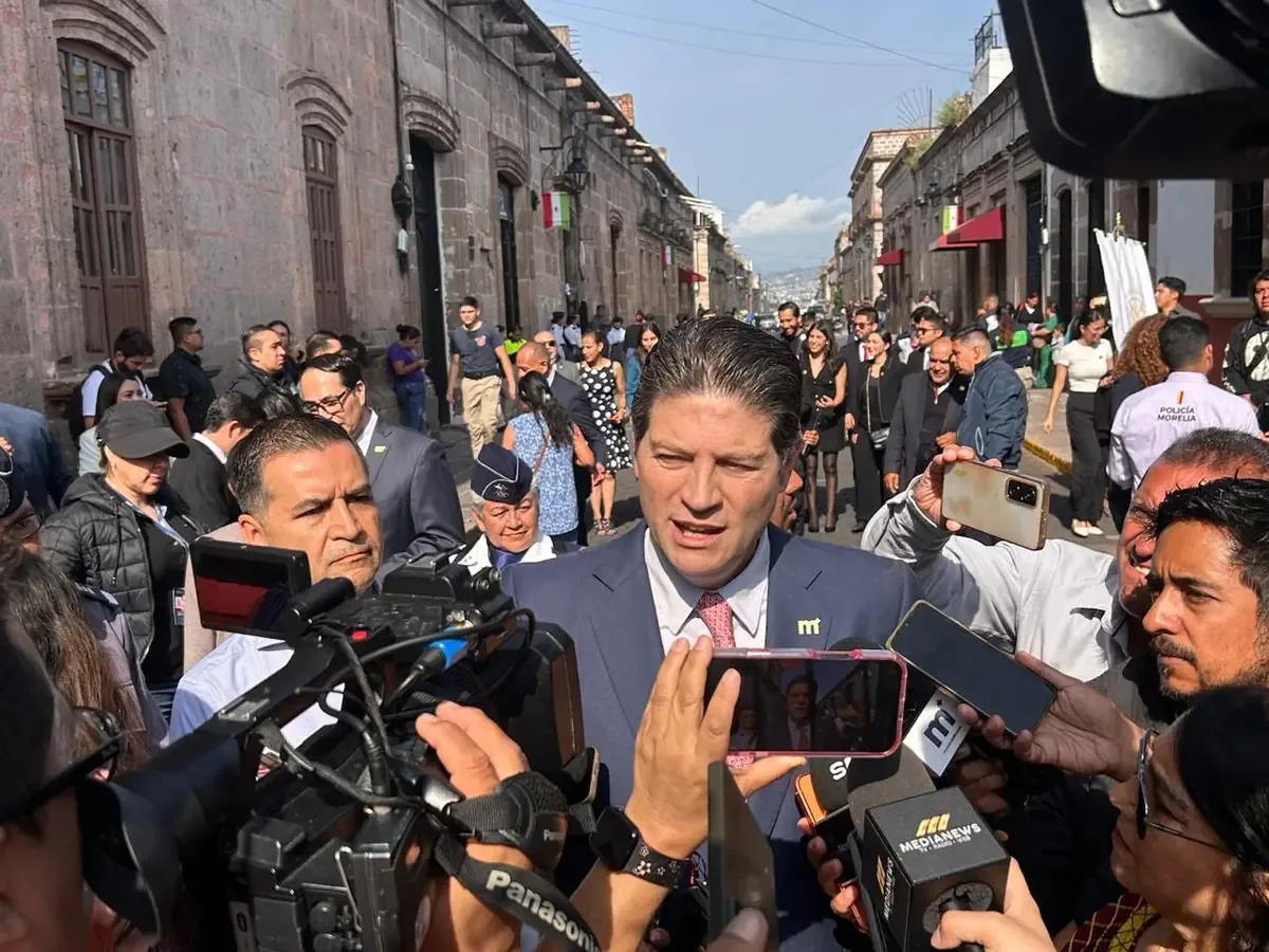 La SCJN validó la reforma electoral, pero el alcalde de Morelia denuncia que no hay avances para candidatos independientes.