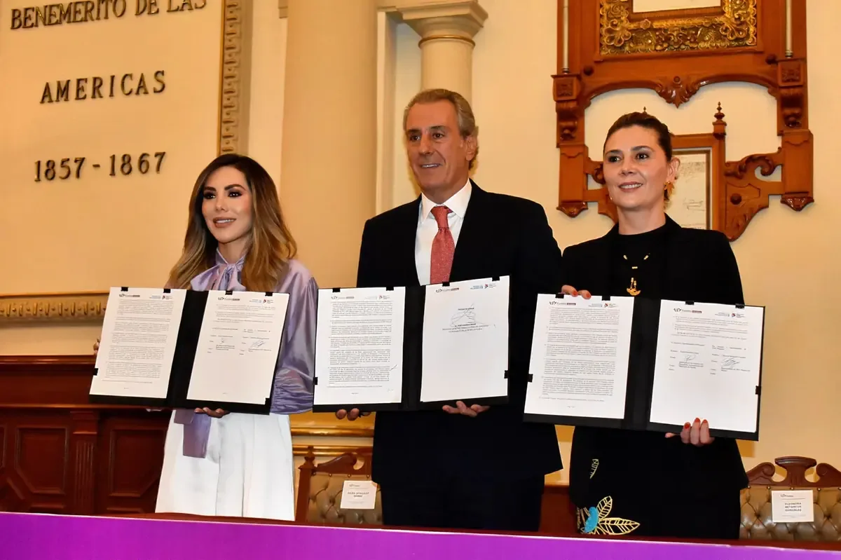 El acuerdo busca incorporar la perspectiva de cuidados en políticas públicas de la capital poblana.