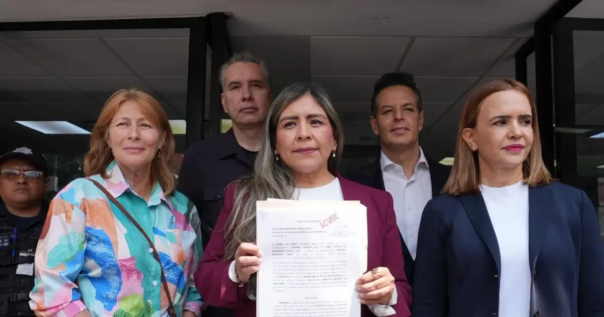 La colaboración en la búsqueda de la gubernatura se complica por diferencias internas.