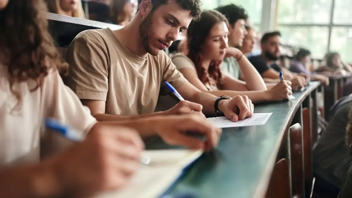 EUGLOH fomenta la colaboración entre universidades para enfrentar desafíos globales.