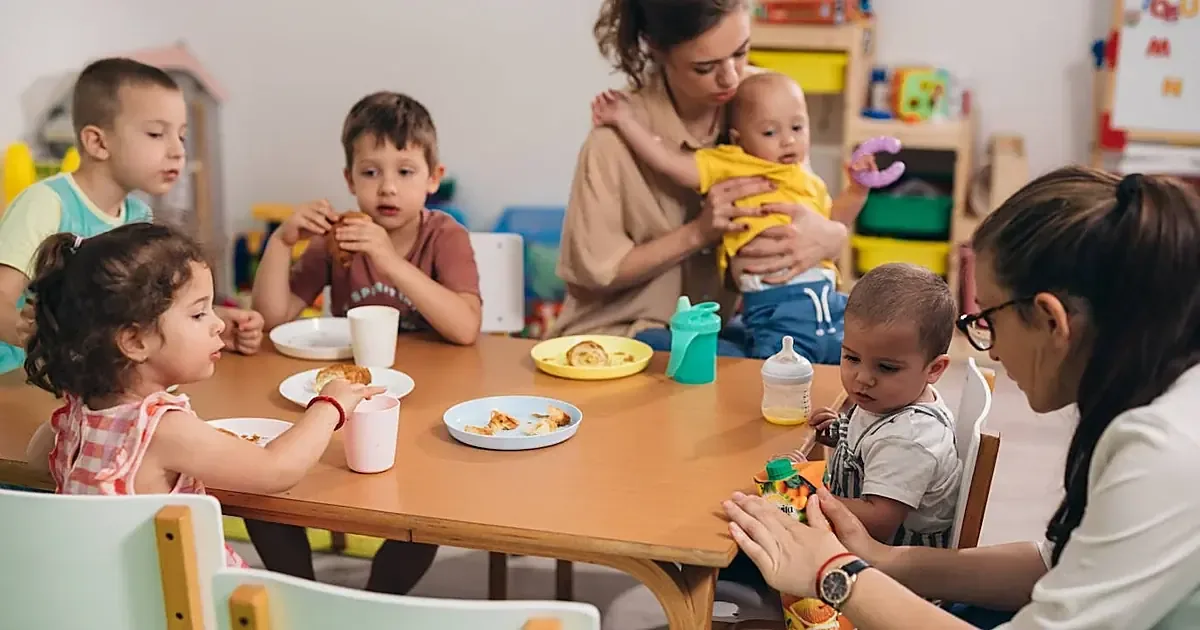 La iniciativa del Gobierno destaca la importancia de una dieta equilibrada en la primera infancia para prevenir problemas de salud a largo plazo.