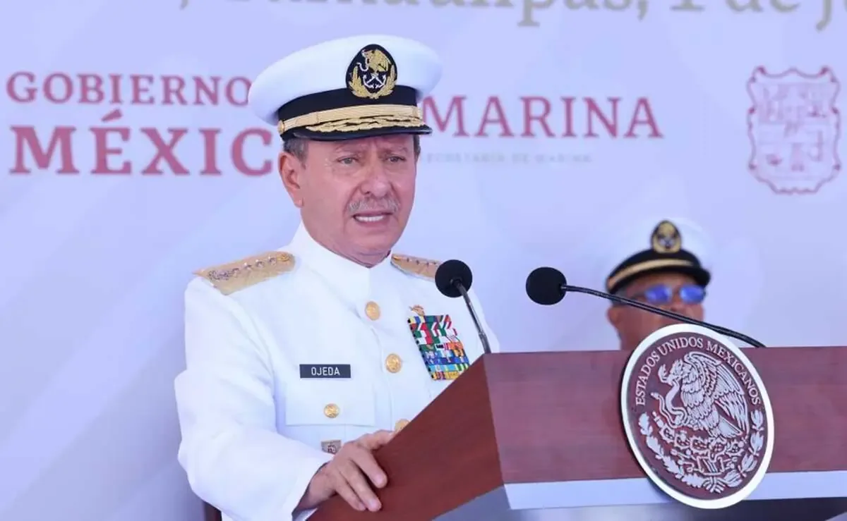 La ausencia del almirante se produjo durante la imputación a excontralmirante por delincuencia organizada.