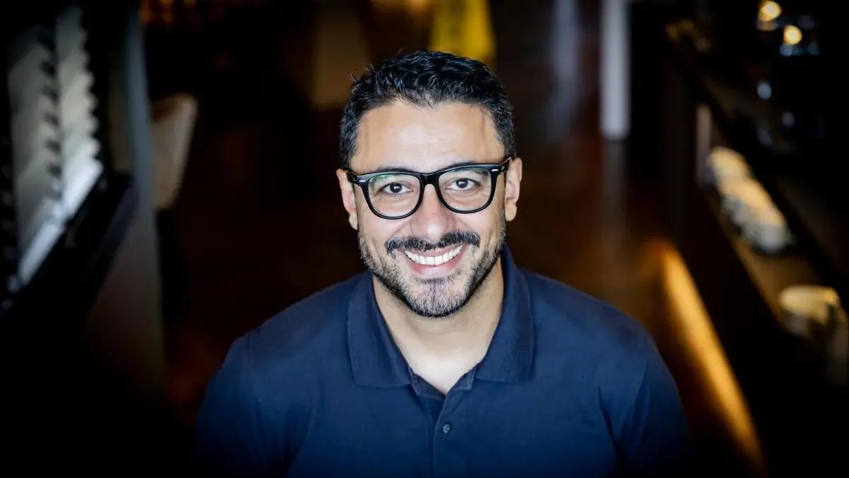 La experiencia médica de Amad Abu-Suboh destaca la necesidad de empatía en el diagnóstico radiológico.
