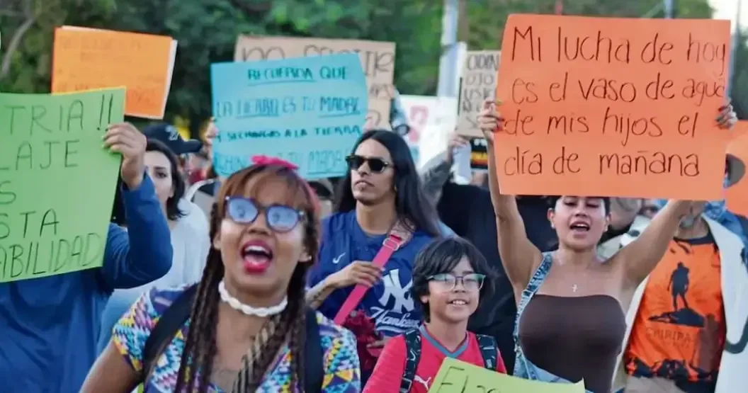 Expertos y organizaciones luchan por la protección del agua vital en La Laguna, resaltando la sobreexplotación y el riesgo de futuros colapsos.