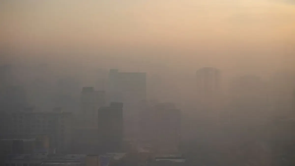 La contaminación del aire en las ciudades latinoamericanas requiere soluciones urgentes y colaboración interinstitucional.